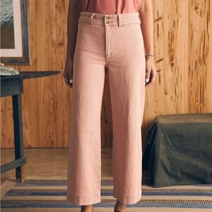 Faherty harbor cropped jeans in clay pink
